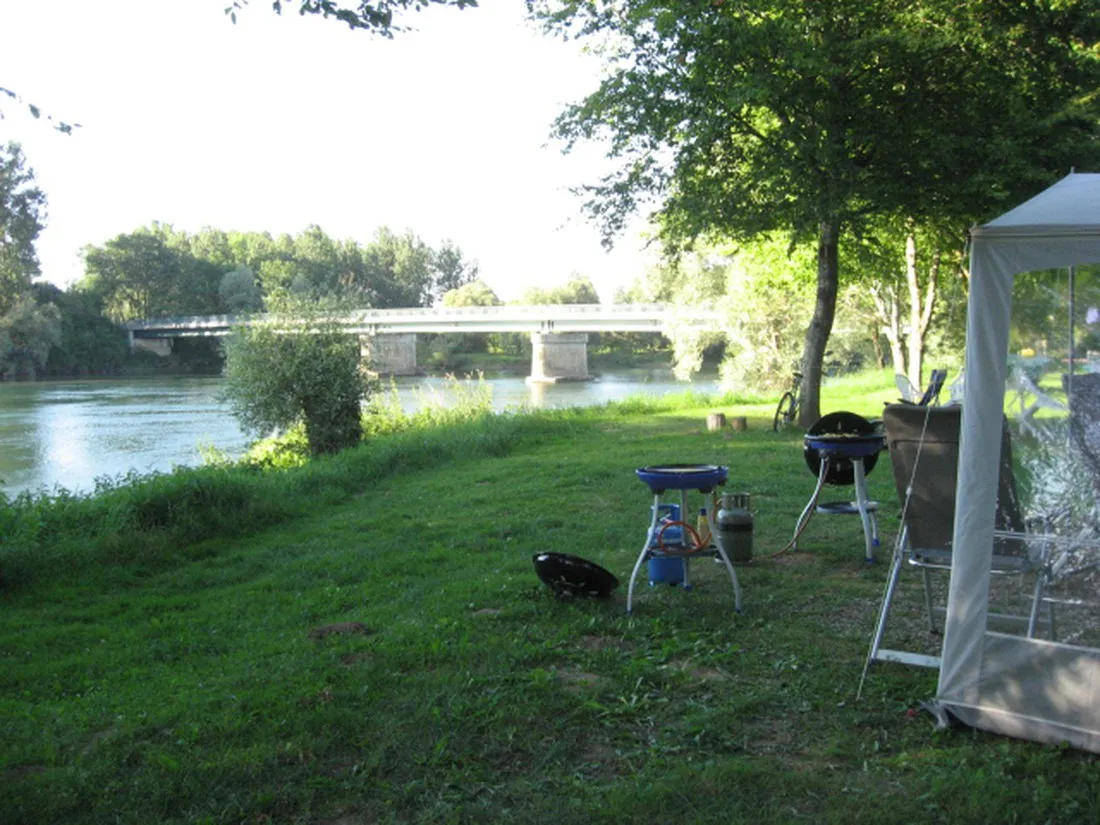 les-pecheurs-lays-sur-le-doubs-lays-sur-le-doubs-saone-et-loire-2gp2l