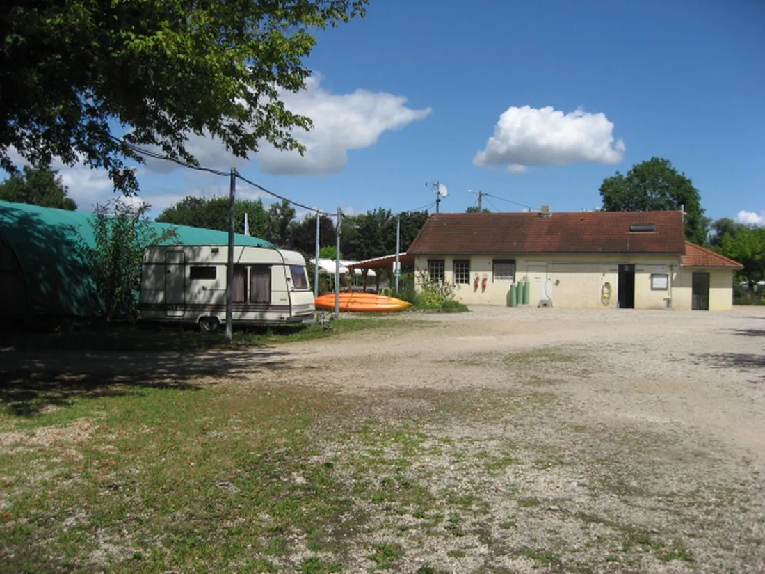 les-pecheurs-lays-sur-le-doubs-lays-sur-le-doubs-saone-et-loire-3r9ru