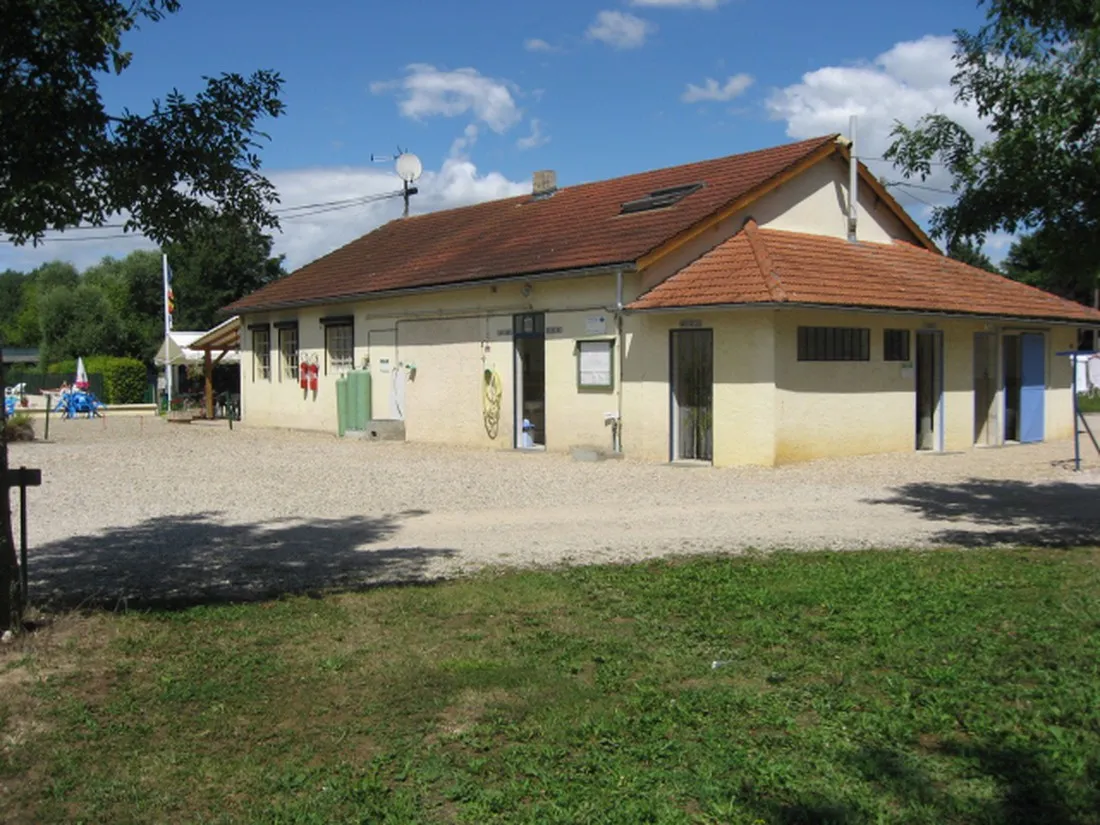 les-pecheurs-lays-sur-le-doubs-lays-sur-le-doubs-saone-et-loire-qzugy