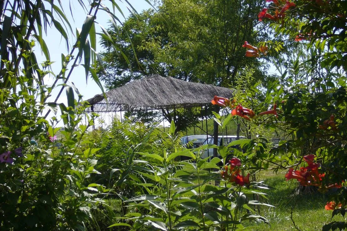 biohof-la-communion-camping-a-la-ferme-latour-mnnw2