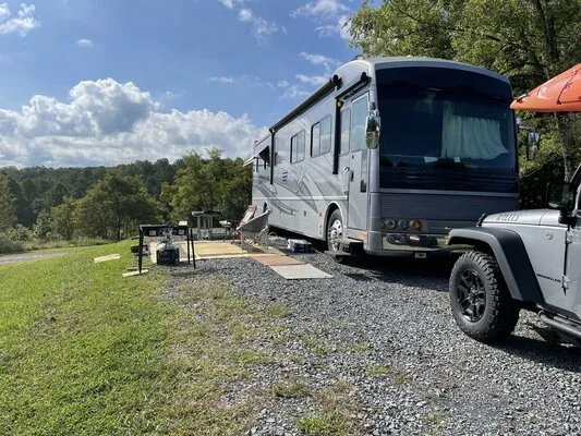 mountain-lake-campground-cabins-summersville-xmofy