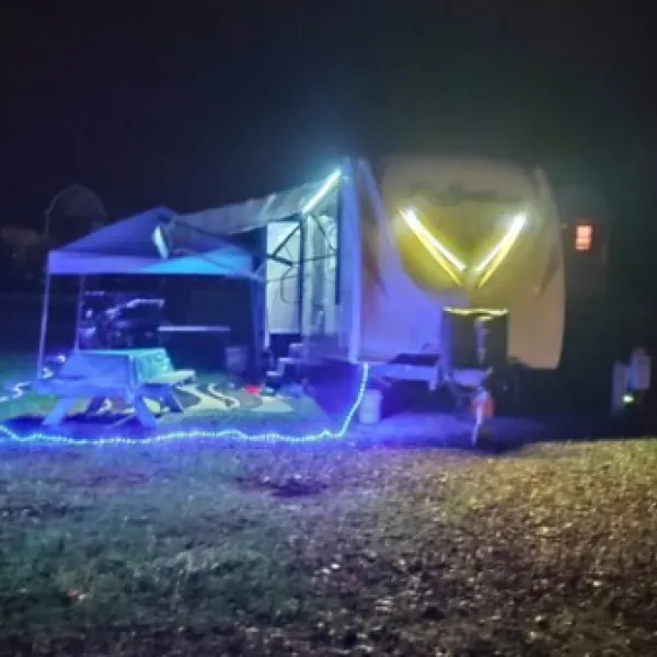 new-river-canoe-and-campground-independence-ntlei