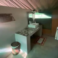 luxury-tents-at-kigeni-on-route-to-ellisras-rhenosterfontein-c5wsj