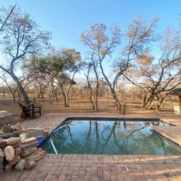 luxury-tents-at-kigeni-on-route-to-ellisras-rhenosterfontein-gifjn