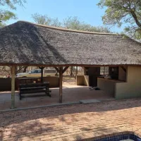 luxury-tents-at-kigeni-on-route-to-ellisras-rhenosterfontein-mfqld