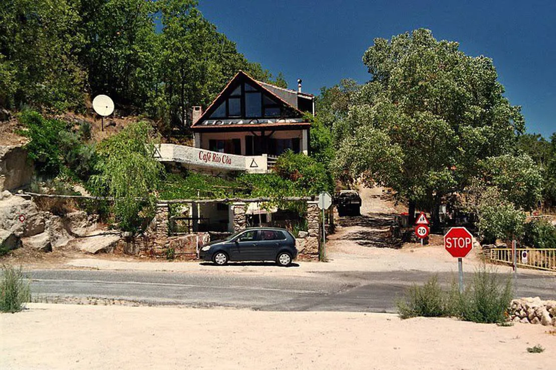 camping-cafe-rio-coa-mido-qzzra