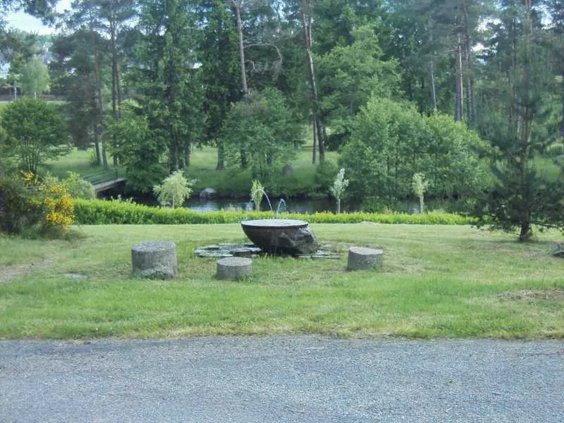 aux-portes-des-mille-sources-bugeat-2opty