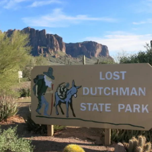 lost-dutchman-state-park-campground-apache-junction-vf4uv