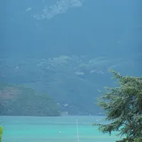 au-coeur-du-lac-sevrier-haute-savoie-w6vhl