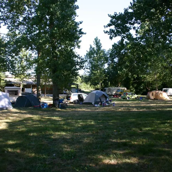 camping-lecurie-du-marais-benet-4lbat