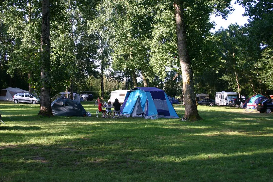 camping-lecurie-du-marais-benet-sjrxs