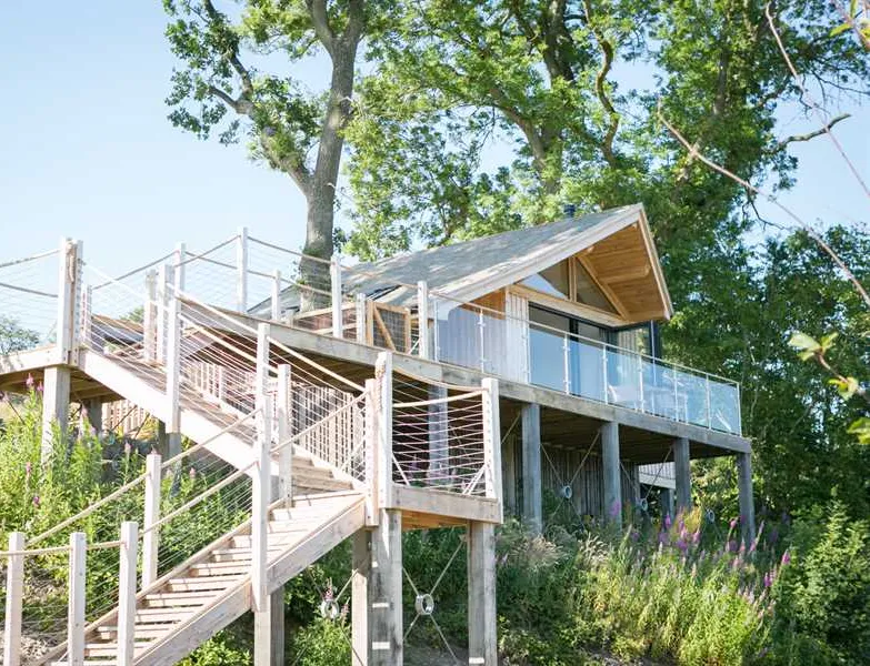 oaklands-glamping-and-treehouse-welshpool-2zlgk