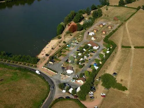 le-lac-palinges-saone-et-loire-l3f2x