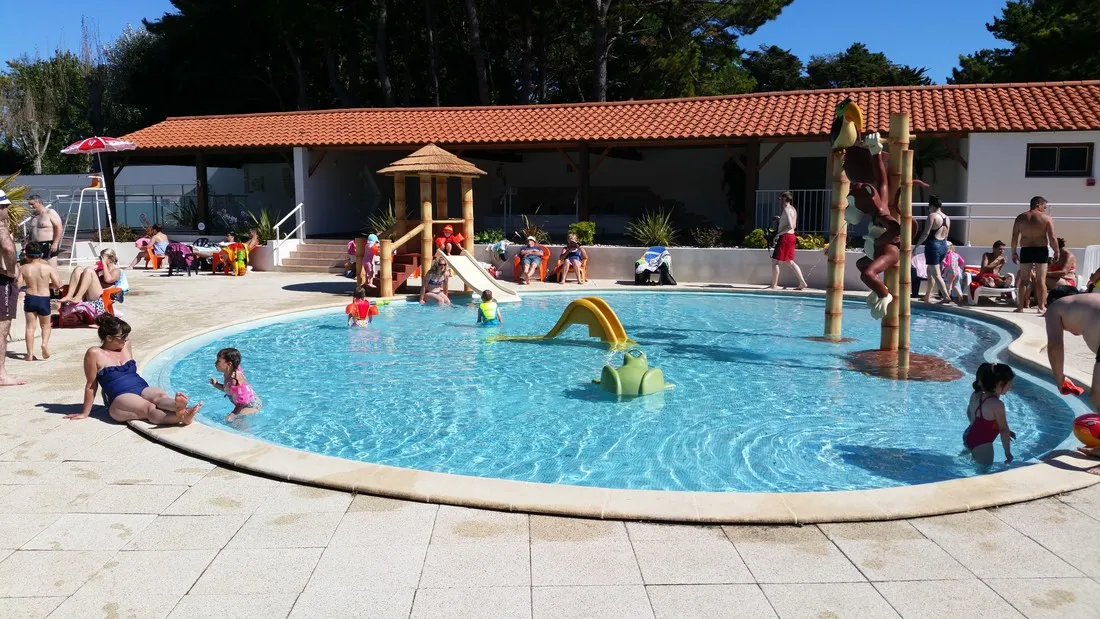 la-yole-st-jean-de-monts-vendee-biady