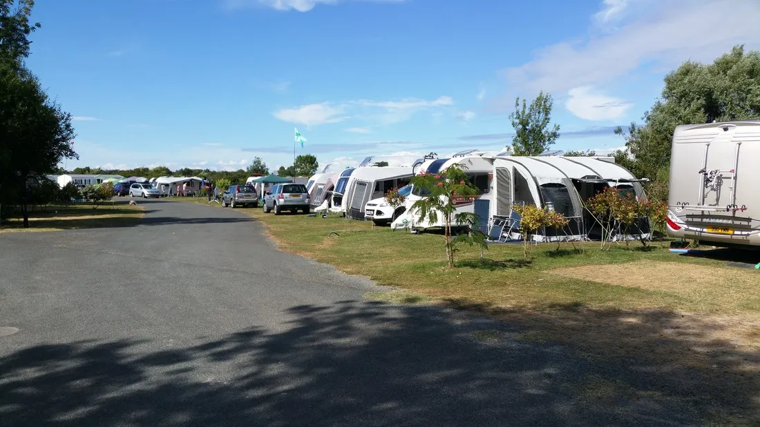 la-yole-st-jean-de-monts-vendee-kdogs