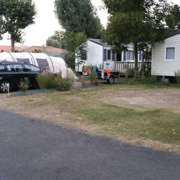 la-yole-st-jean-de-monts-vendee-xtgl2