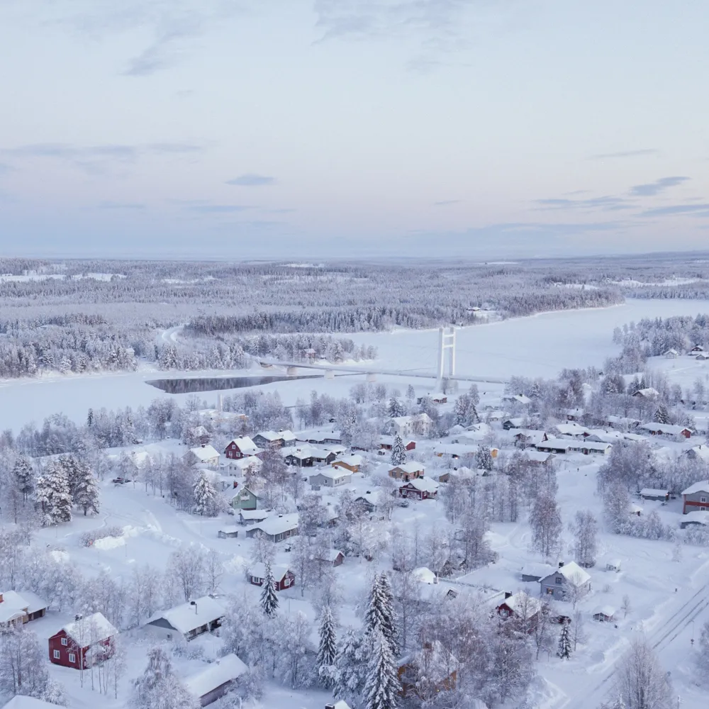 midnattsolensland-pajala-i-tornedalen-pajala-dp92p