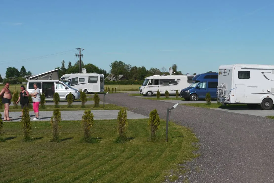 vanamoisa-caravanpark-tallinn-saue-vald-bc2pn