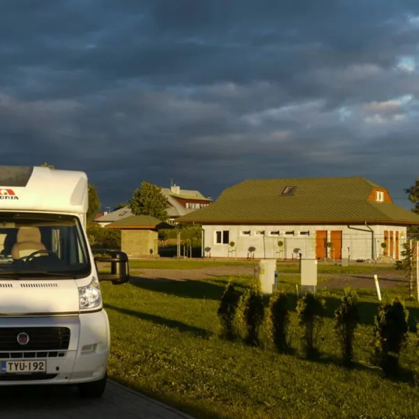 vanamoisa-caravanpark-tallinn-saue-vald-e8faw