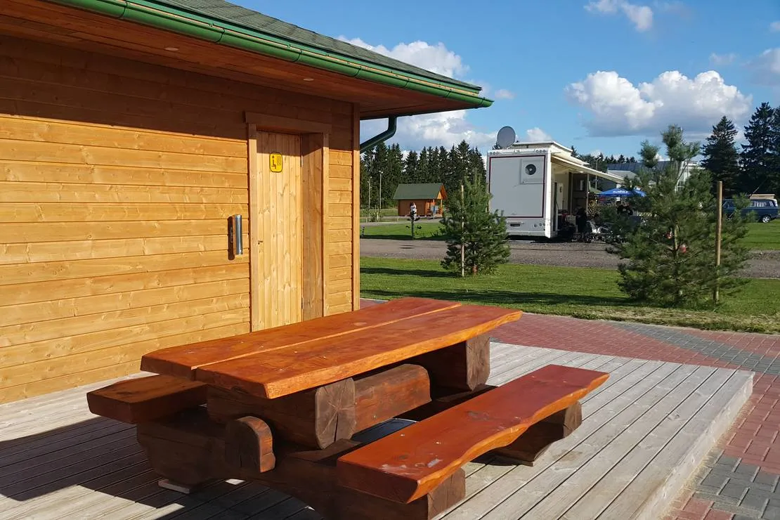 vanamoisa-caravanpark-tallinn-saue-vald-rbm2w