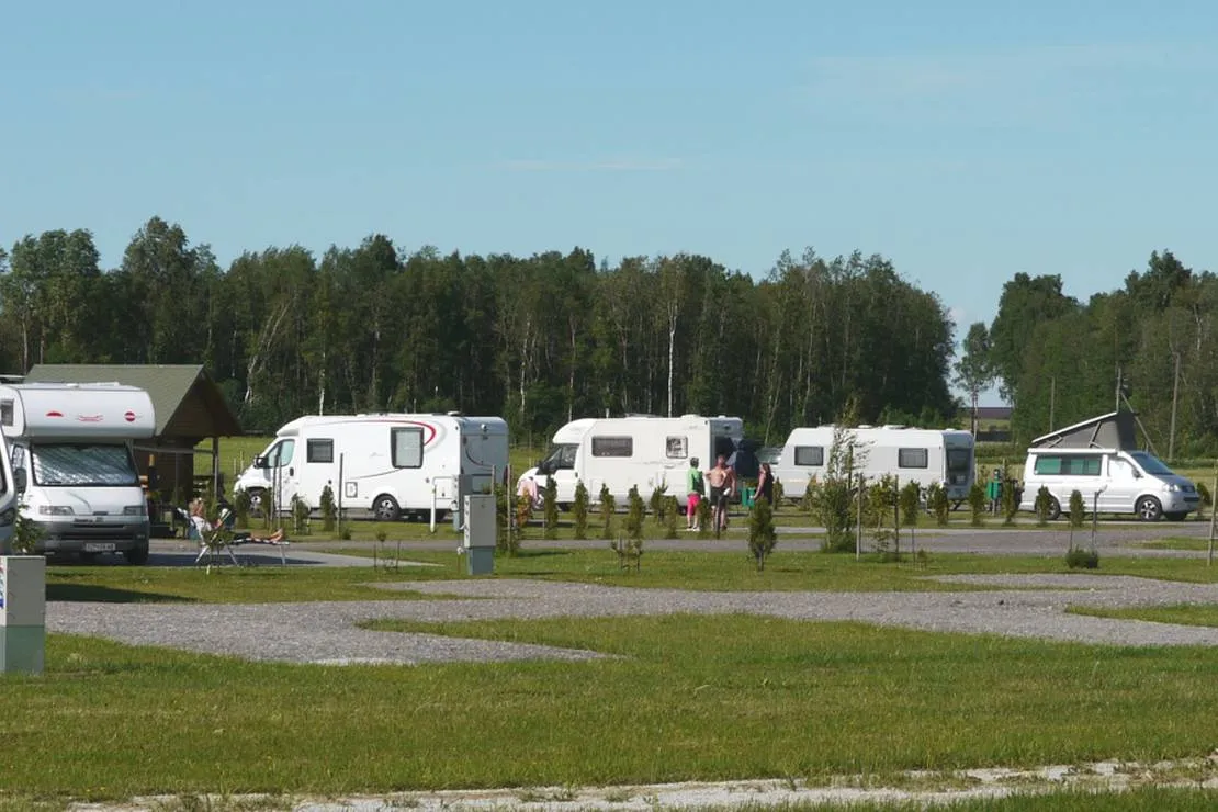 vanamoisa-caravanpark-tallinn-saue-vald-y80bz