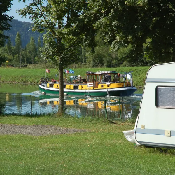 municipal-au-port-a-diseur-montherme-ci967