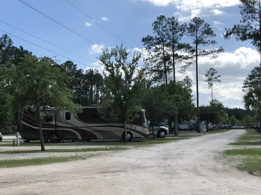 flamingo-lake-rv-resort-jacksonville-pzm24