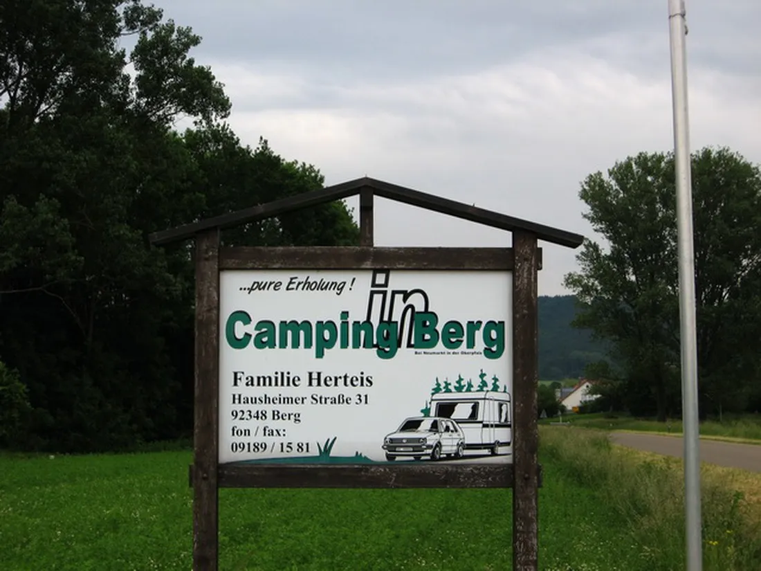 in-berg-berg-bei-neumarkt-0gkkx