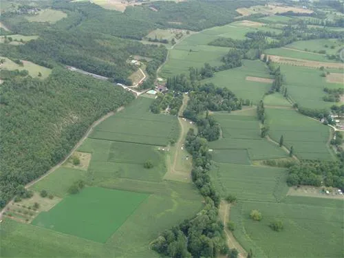 les-cascades-st-cybranet-dordogne-4lrh8