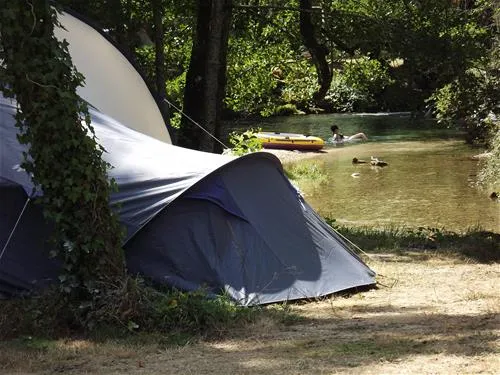 les-cascades-st-cybranet-dordogne-jetj2