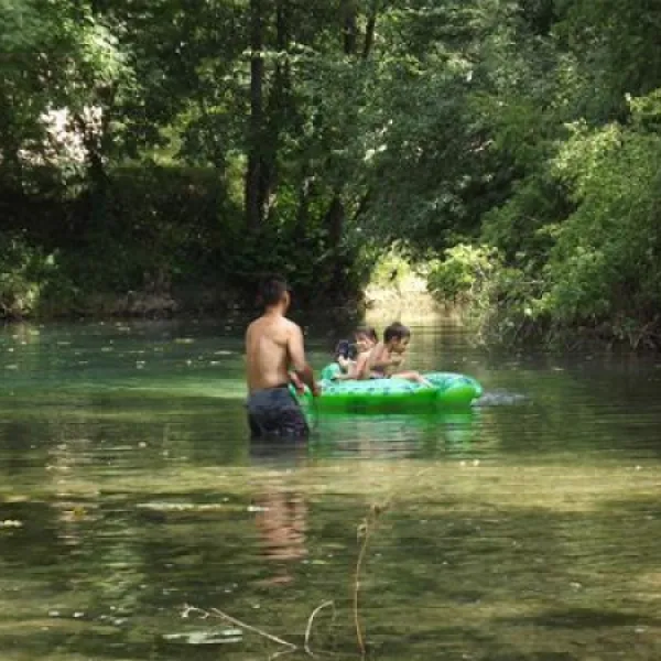 les-cascades-st-cybranet-dordogne-qtjnl
