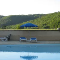 les-cascades-st-cybranet-dordogne-v0ywd