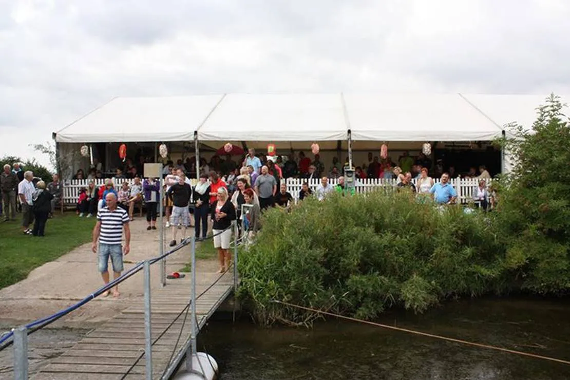 campingplatz-drakenburg-wassersport-weser-ev-drakenburg-i89ta