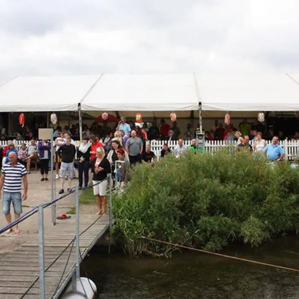 campingplatz-drakenburg-wassersport-weser-ev-drakenburg-i89ta