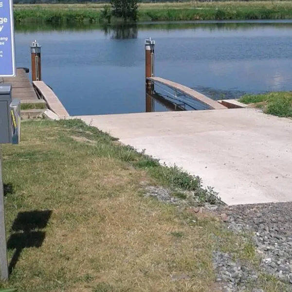 campingplatz-drakenburg-wassersport-weser-ev-drakenburg-kjdvo