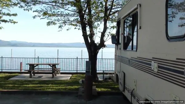 aurora-rv-park-marina-nice-yfwlj