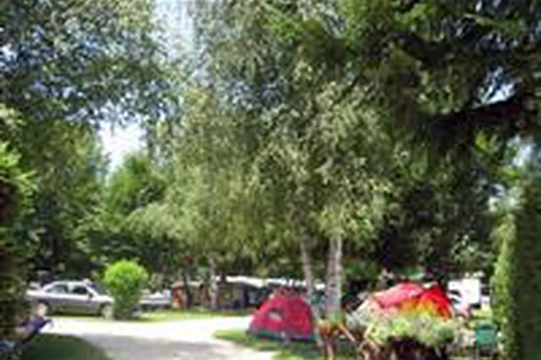 camping-les-cyclamens-le-chatelard-aedrl
