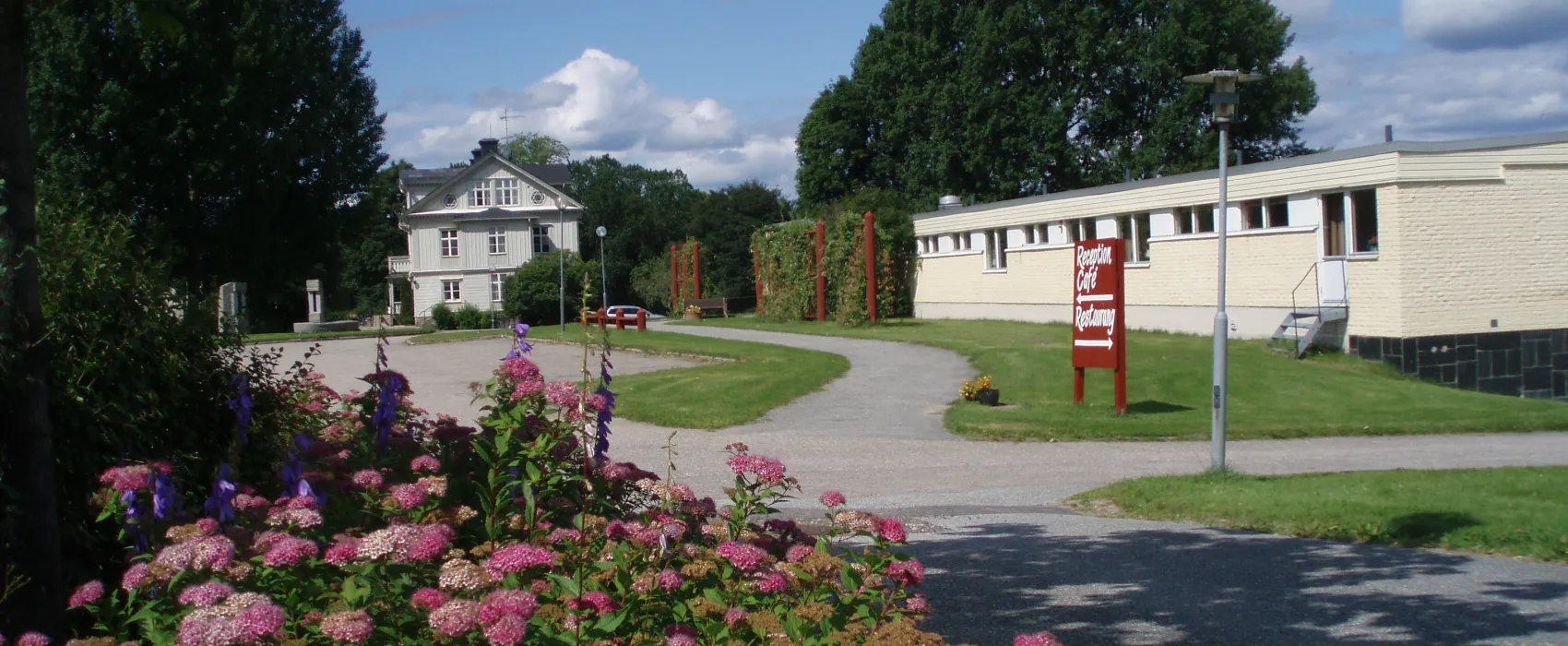Åkerby herrgård