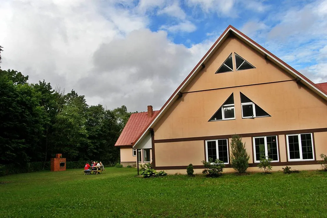 kempings-zviguli-gauja-jr0gx