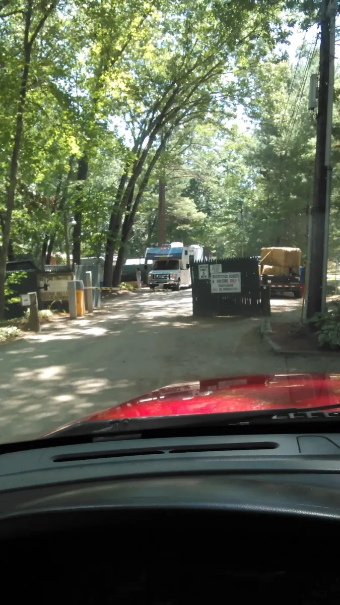 pines-camping-area-salisbury-sr2lb