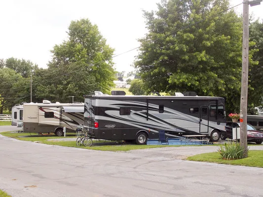 beacon-hill-camping-ronks-soo5h