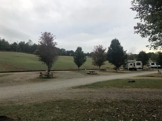 lake-ridge-rv-resort-hillsville-43x9v