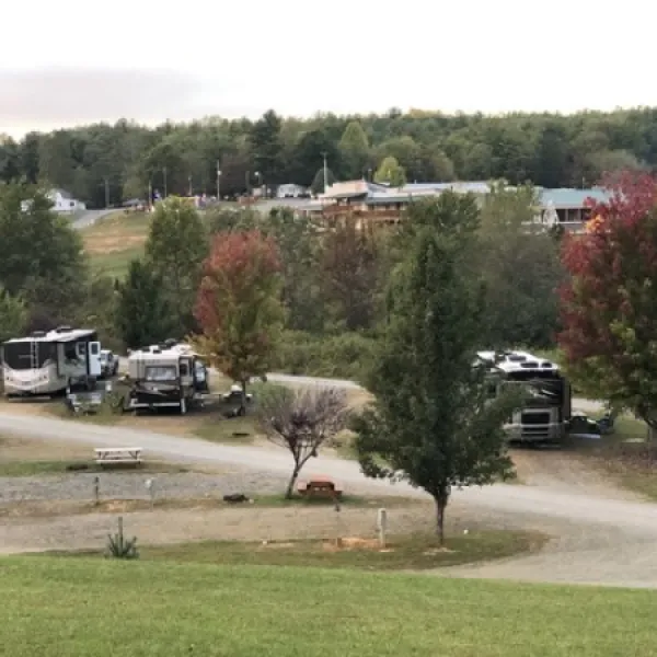lake-ridge-rv-resort-hillsville-tubma