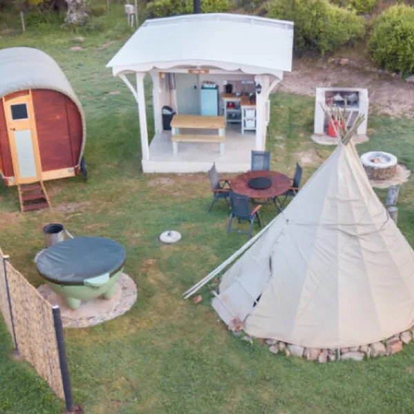 lilly-pod-at-glen-eden-r62-ruigtevlei-montagu-0wred