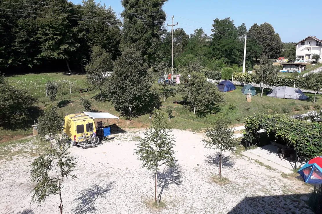 kamp-puskaric-slunj-hitjv