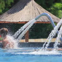 camping-les-ranchisses-largentiere-bzpeu