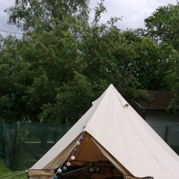 kamp-bezdan-bezdan-nqvhg