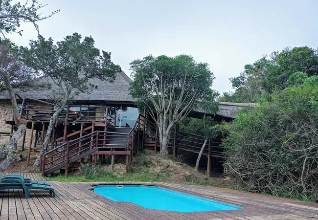 coombs-view-tented-camp-grahamstown-frontier-country-w0czf