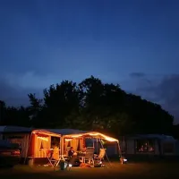 Camping en Kampeerboerderij 't Boerenerf