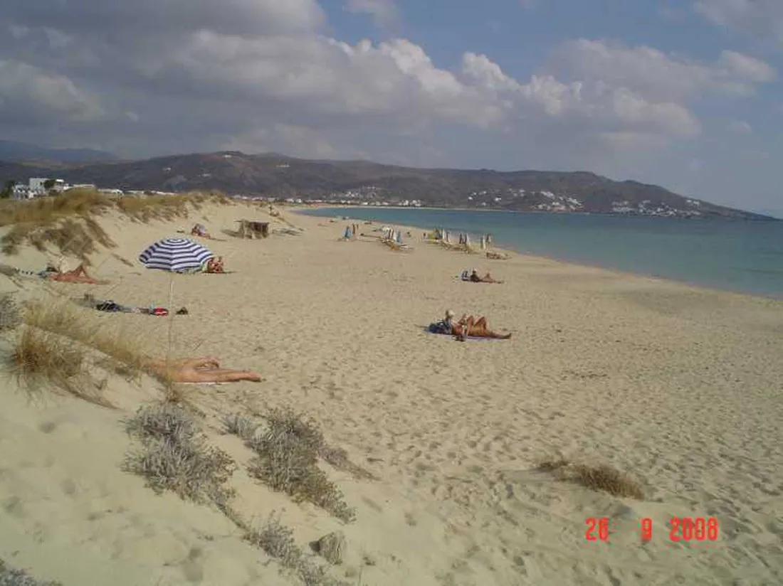 plaka-naxos-tvbfe